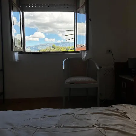Holiday home Casita Rural Asturiana - House In Asturias San Martin del Rey Aurelio